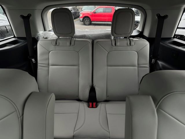 New 2026 Lincoln Aviator Reserve image 23