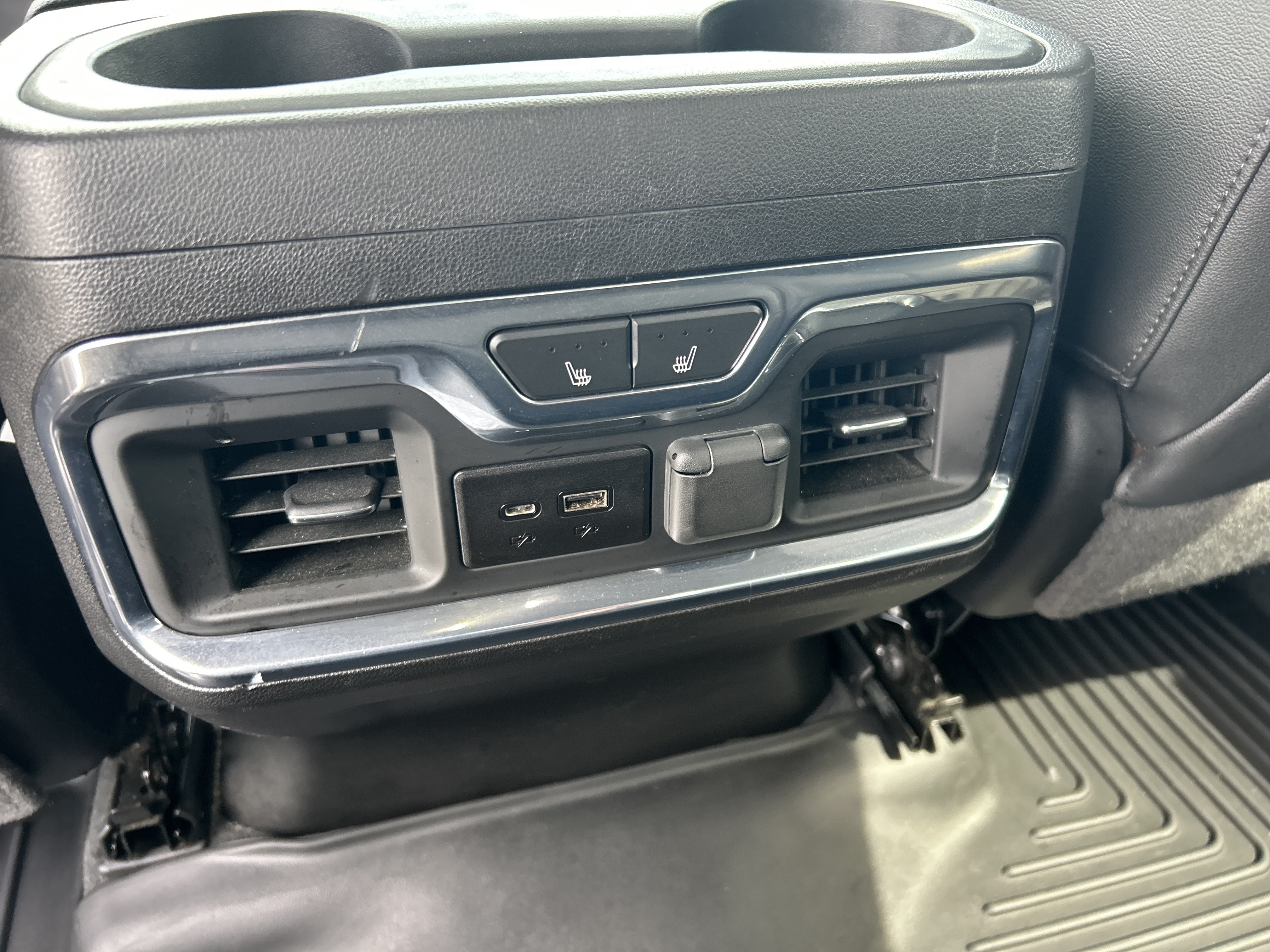 Used 2021 GMC Sierra 1500 SLT w/ SLT Convenience Package AWD/4WD image 33