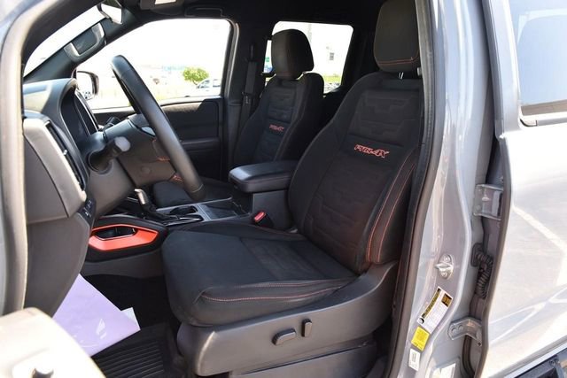 Used 2022 Nissan Frontier PRO-4X image 25