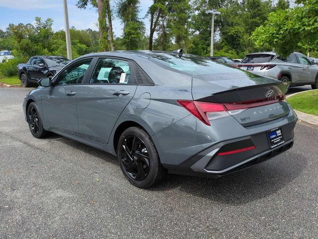New 2026 Hyundai Elantra Sport FWD image 7