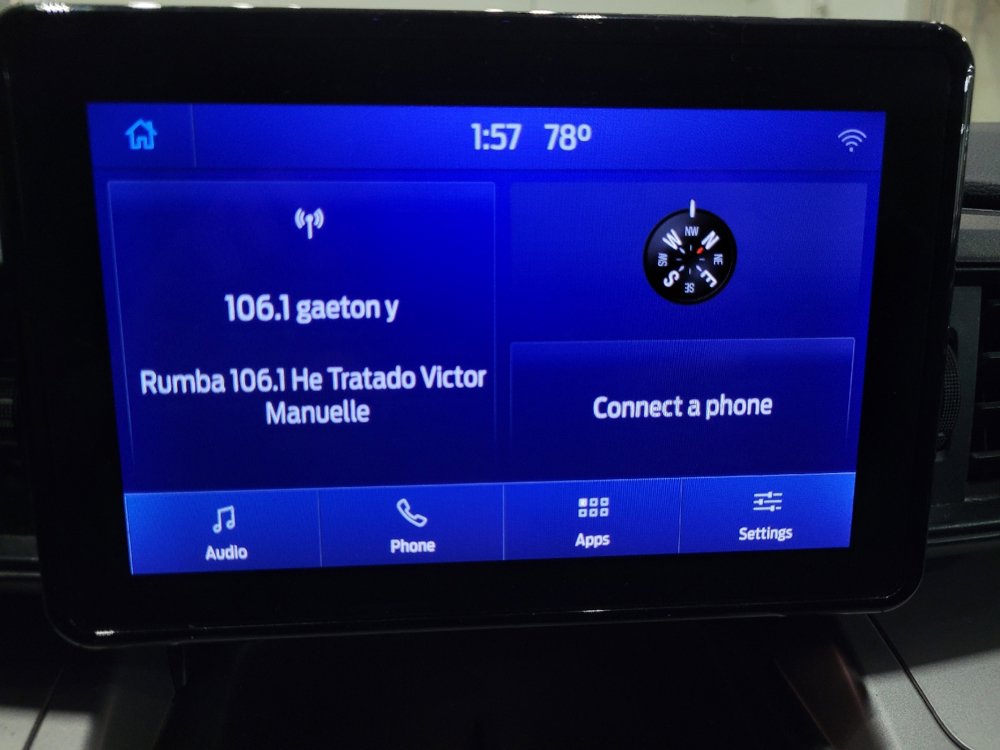 Used 2021 Ford Explorer XLT w/ Class III Trailer Tow Package AWD/4WD image 25