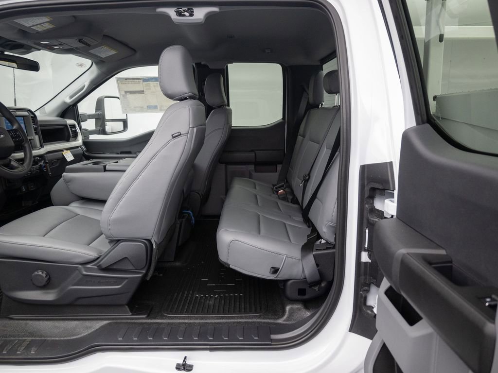New 2026 Ford F450 XL w/ XL Chrome Package image 19