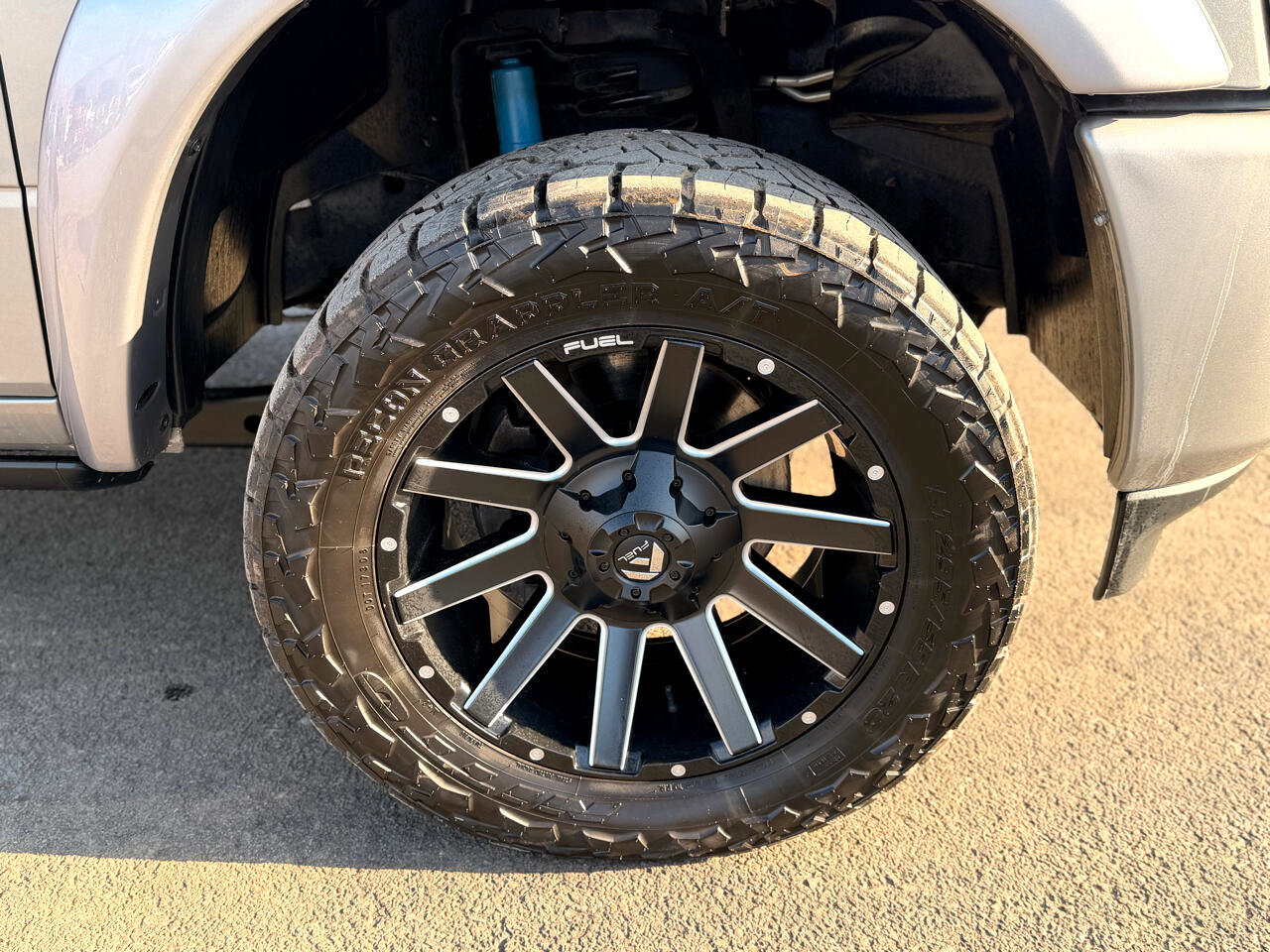 Used 2023 RAM 2500 Limited AWD/4WD image 38