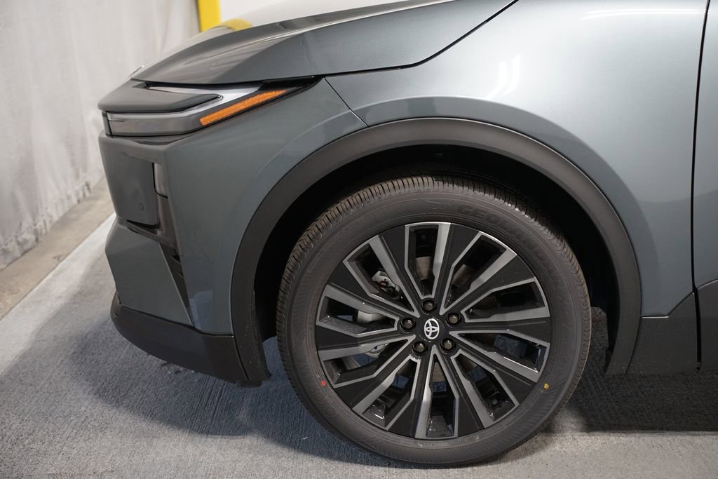 New 2026 Toyota C-HR AWD/4WD image 5