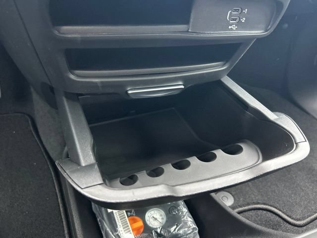 New 2027 Chrysler Pacifica Select FWD image 30