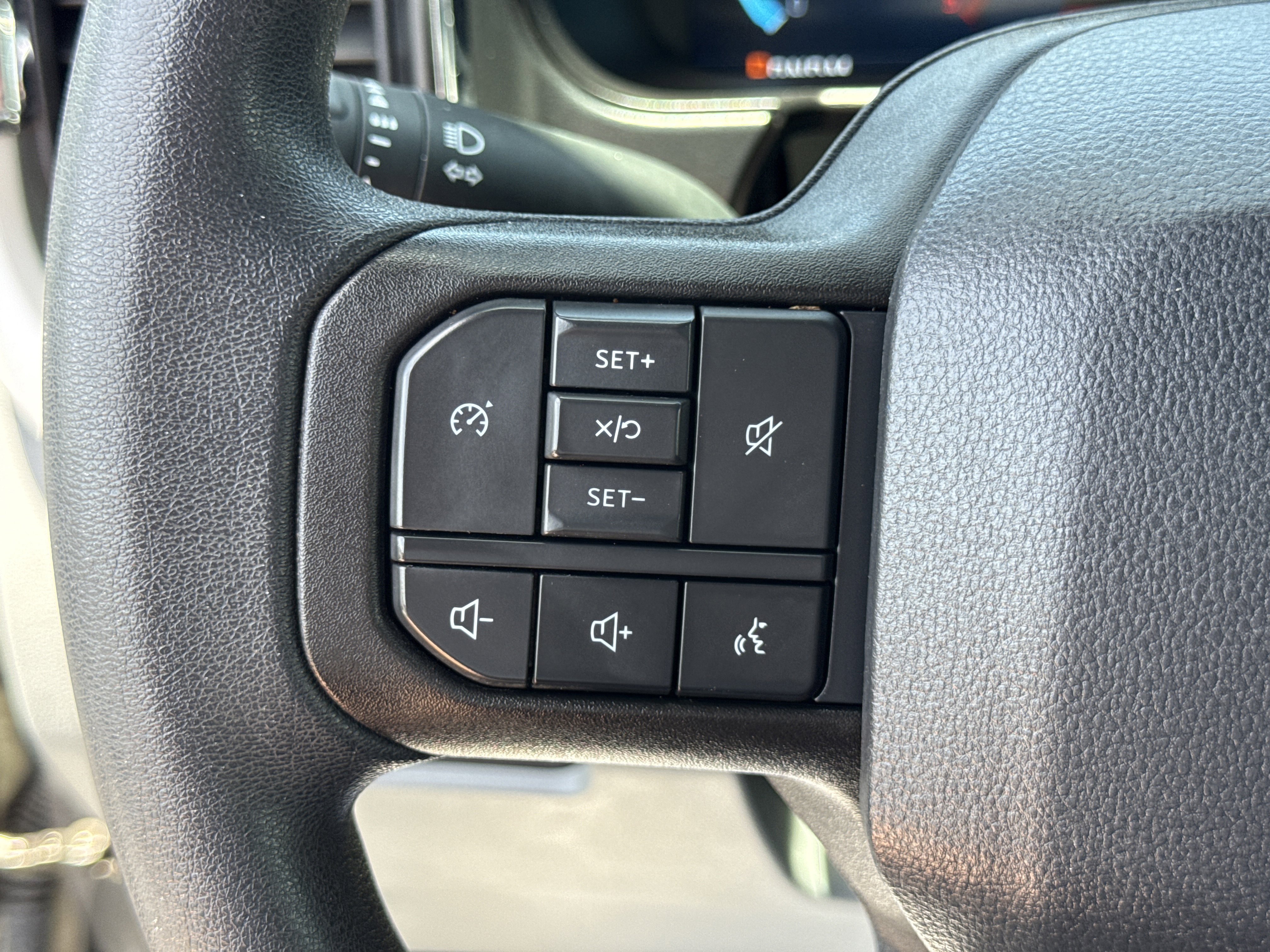 Certified 2023 Ford F350 XLT w/ XLT Premium Package AWD/4WD image 26
