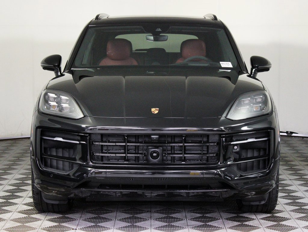 New 2026 Porsche Cayenne GTS image 10