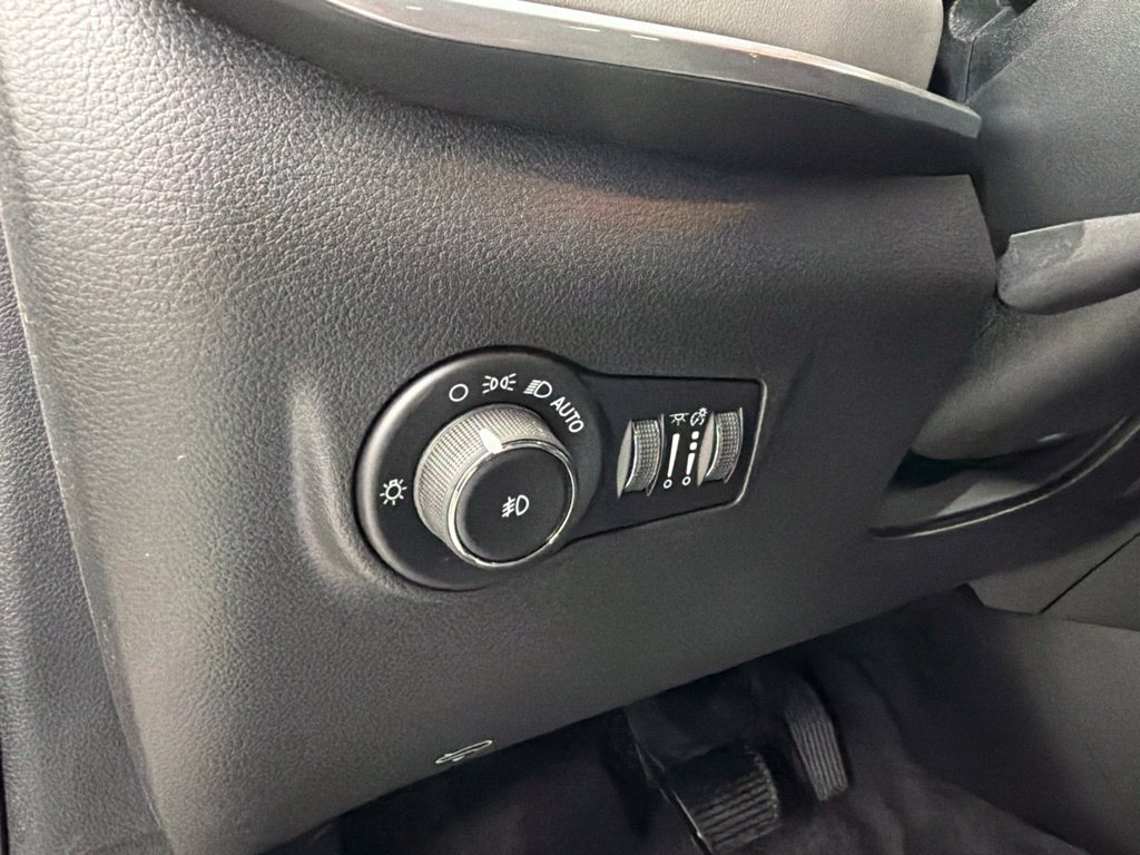 New 2026 Jeep Compass Limited AWD/4WD image 16
