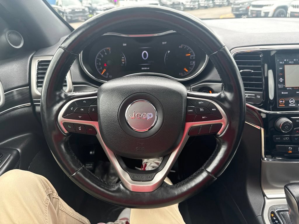 Used 2020 Jeep Grand Cherokee Limited AWD/4WD image 31