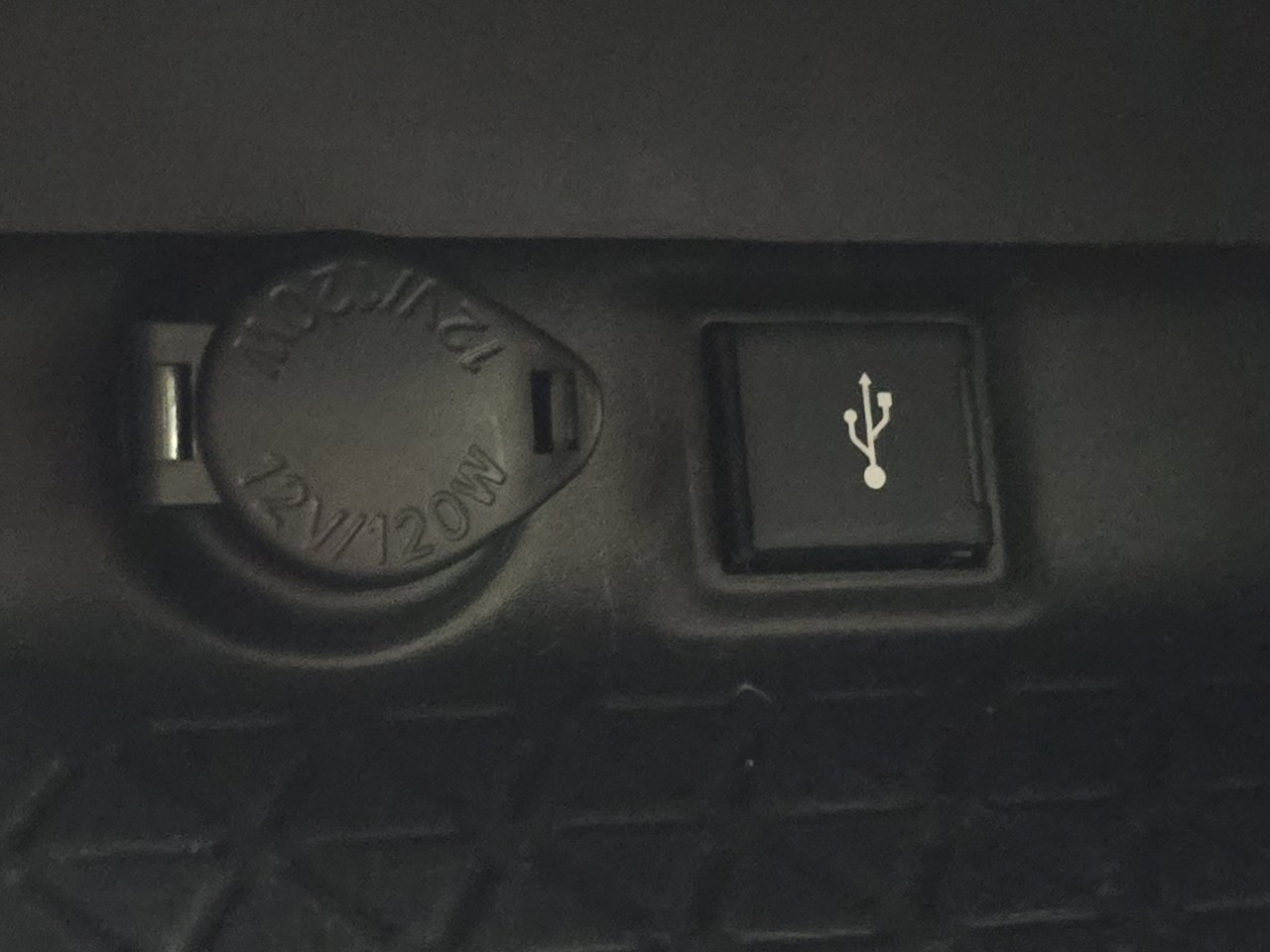 Certified 2021 Toyota RAV4 LE image 26