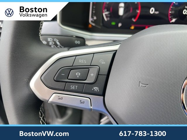 New 2025 Volkswagen Taos SEL image 16