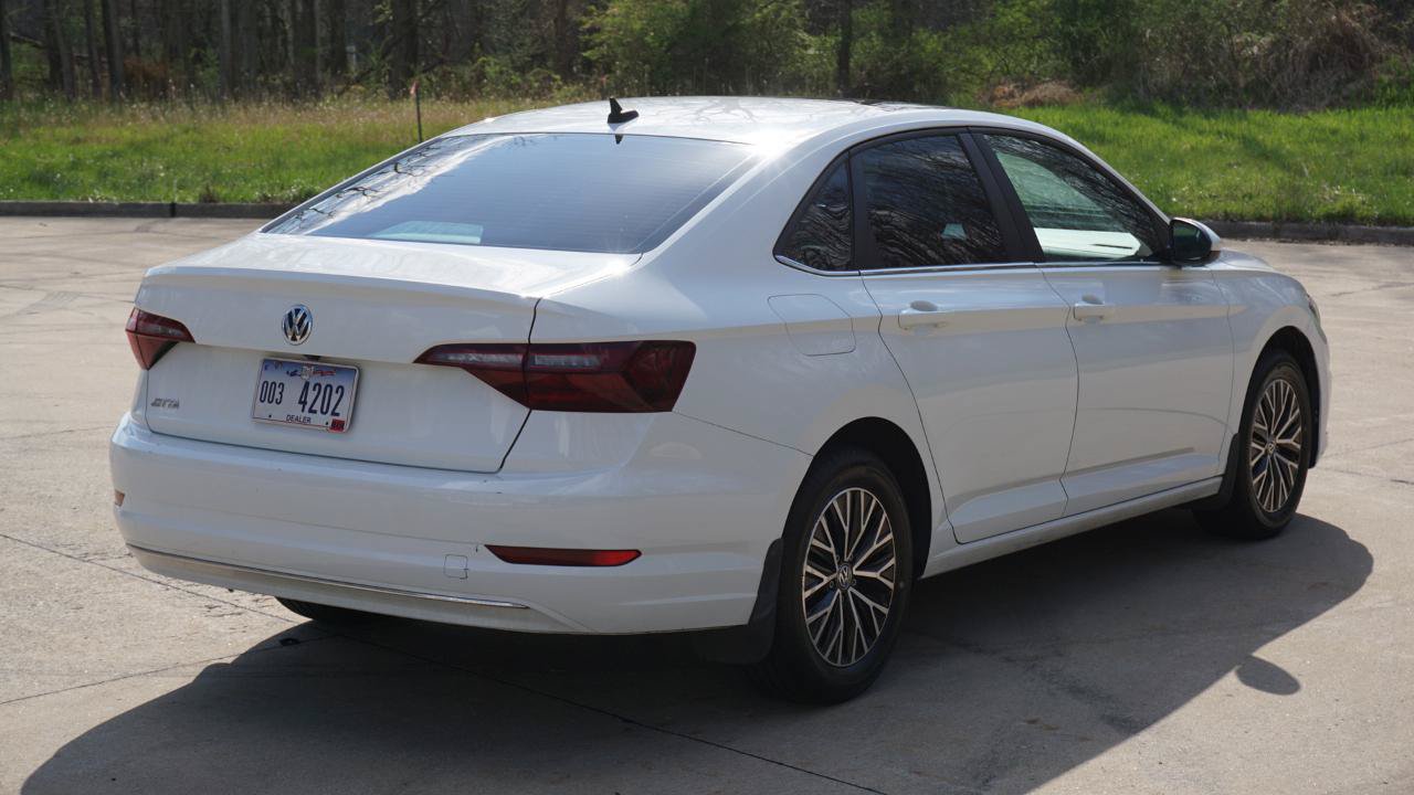 Used 2021 Volkswagen Jetta SE FWD image 5