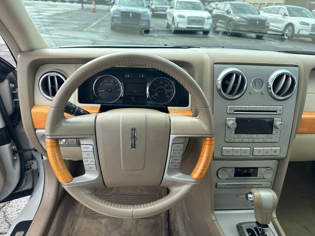 Used 2007 Lincoln MKZ image 29