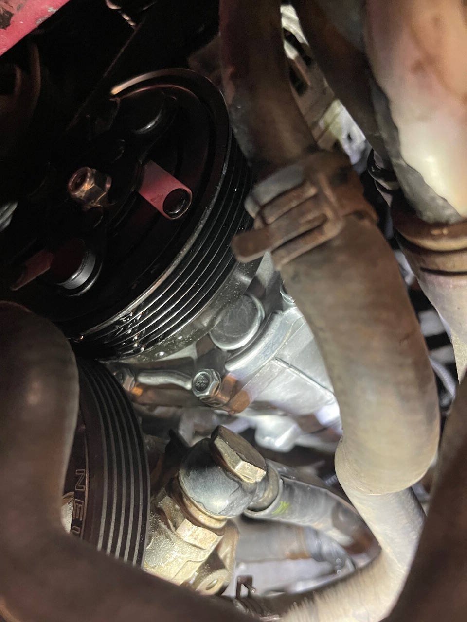 Used 2004 Volkswagen R32 AWD/4WD image 44