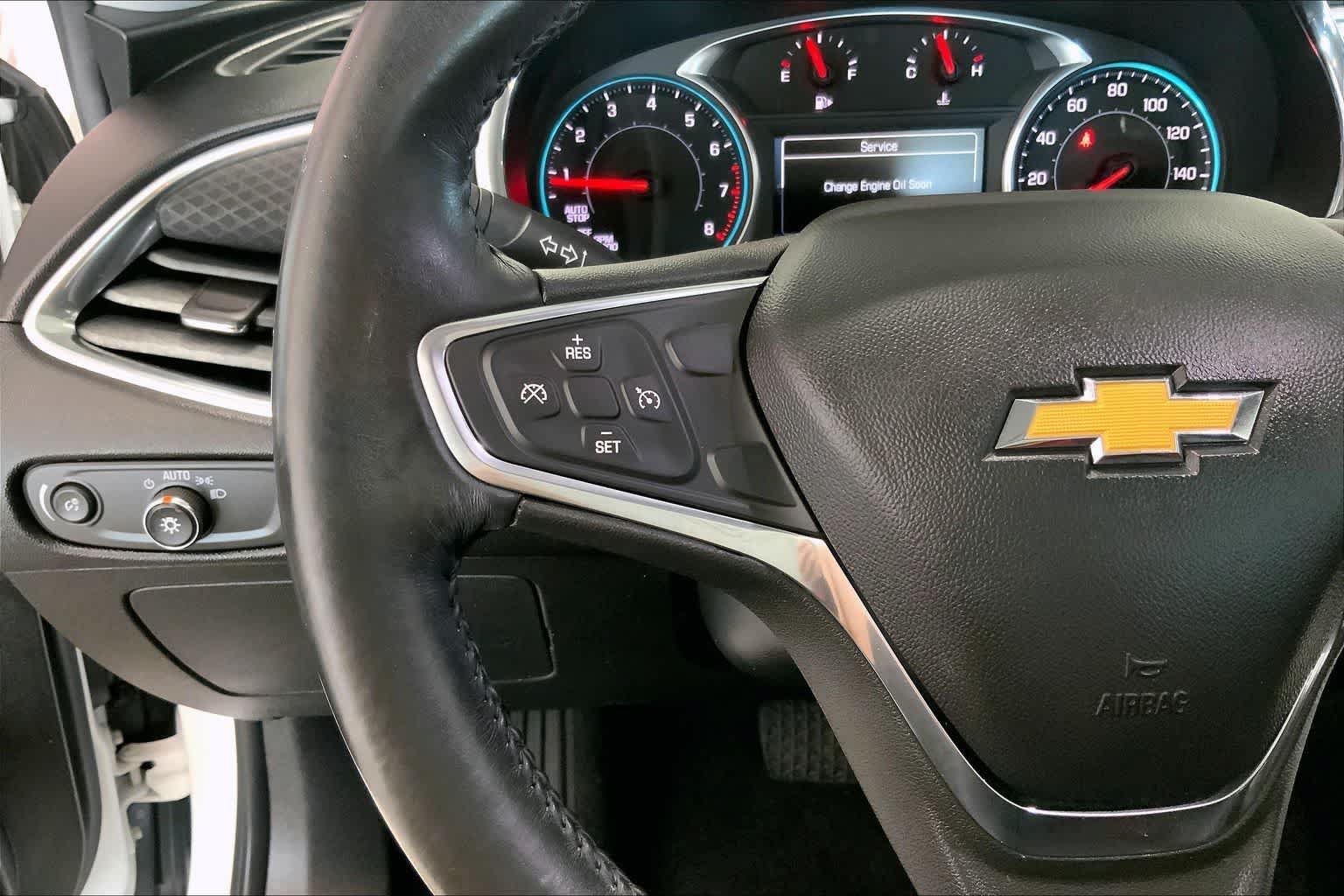 Used 2017 Chevrolet Malibu LT FWD image 22