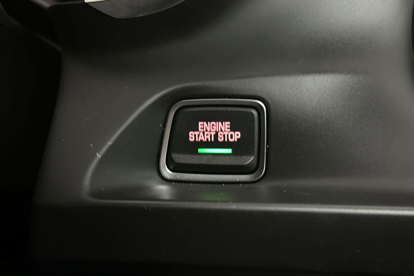 Used 2021 Chevrolet Camaro LT w/ Technology Package RWD image 22