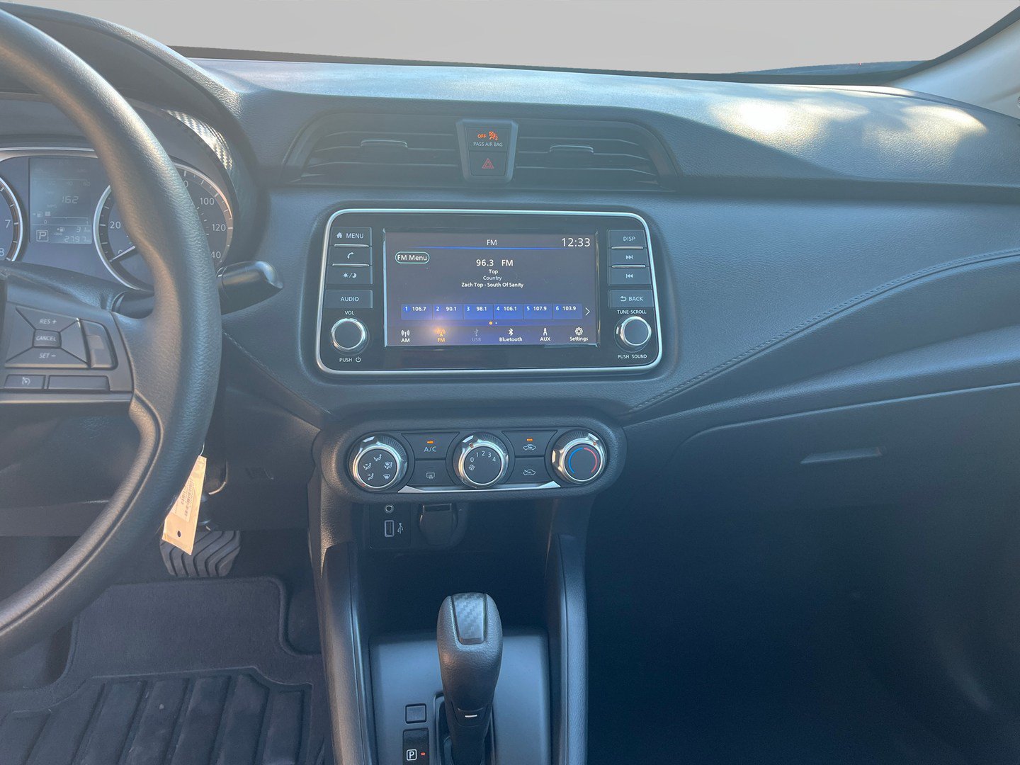 Used 2025 Nissan Versa S w/ Trunk Package FWD image 13