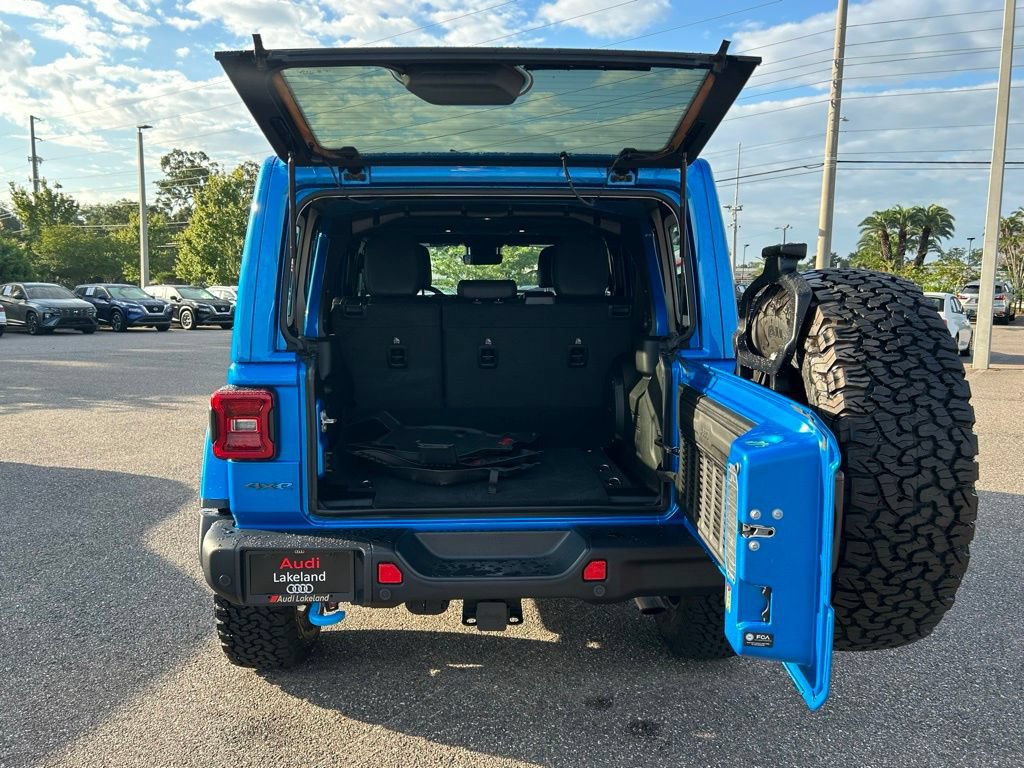 Used 2024 Jeep Wrangler Unlimited Rubicon 4xe AWD/4WD image 49