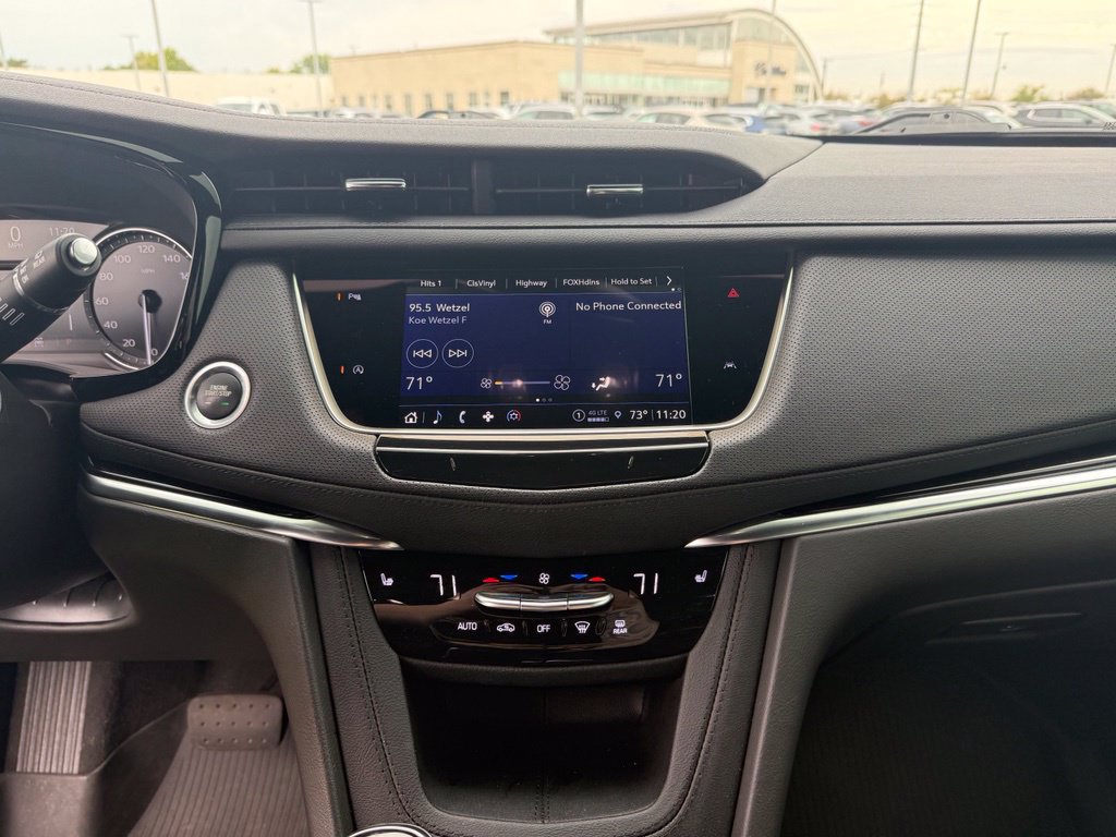 Certified 2024 Cadillac XT6 Luxury w/ LPO, Floor Liner Package AWD/4WD image 22