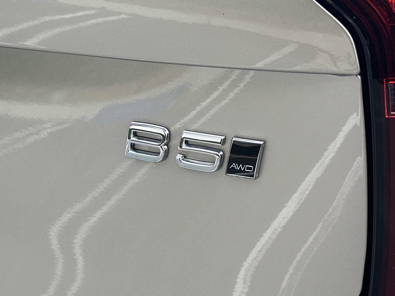 Certified 2026 Volvo XC90 B5 Plus AWD/4WD image 29