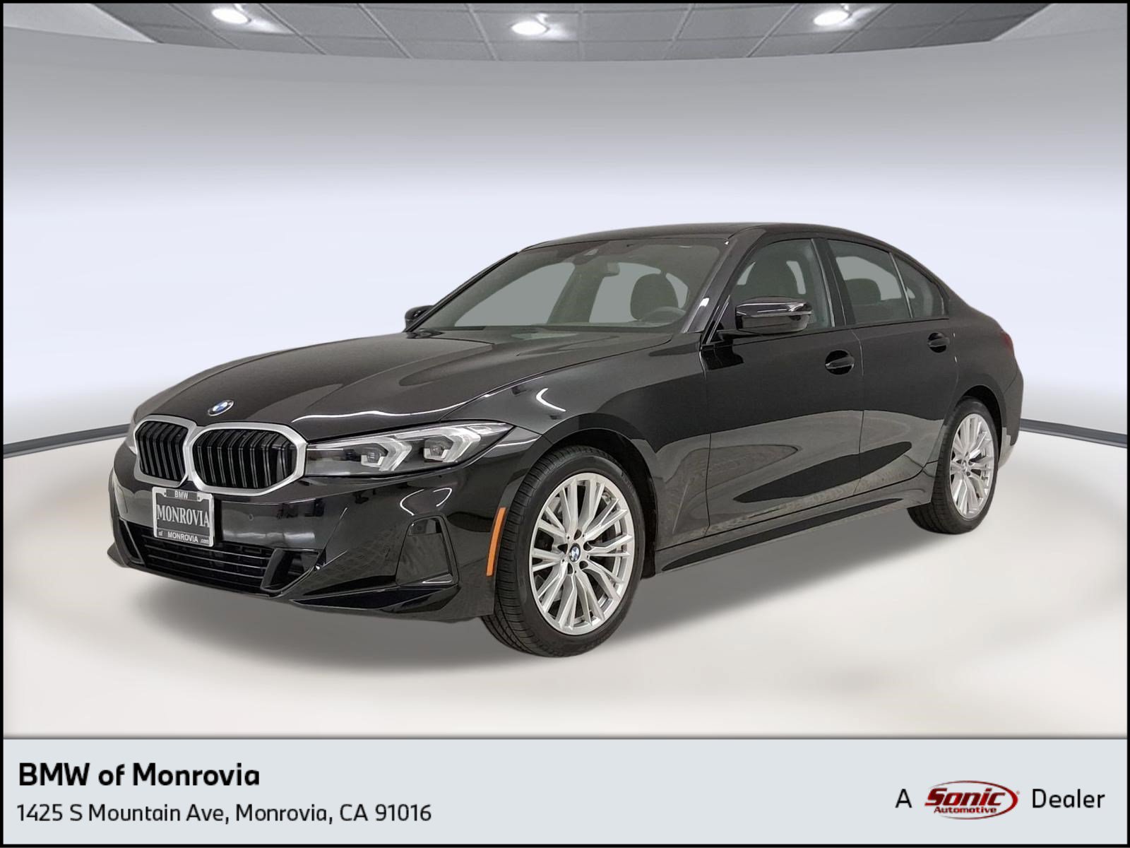 Used 2023 BMW 330i Sedan w/ Premium Package RWD image 1