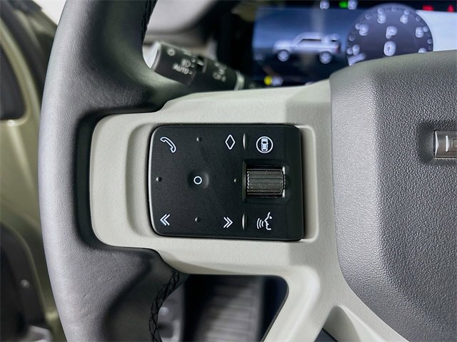 Used 2024 Land Rover Defender 110 S image 10
