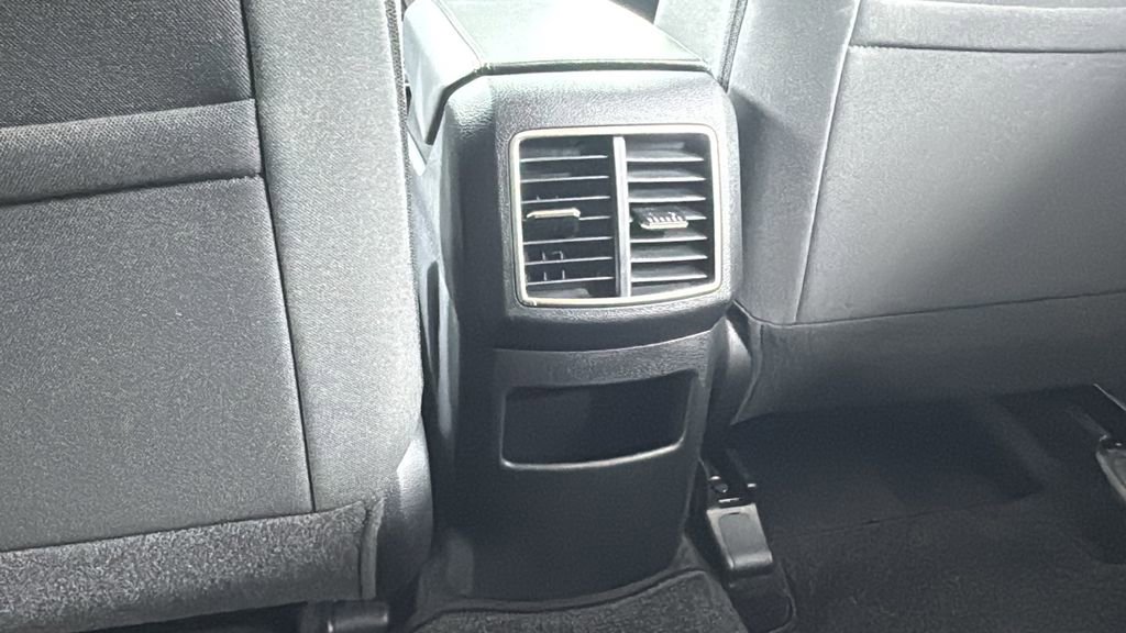 Used 2023 Kia Sportage LX image 34