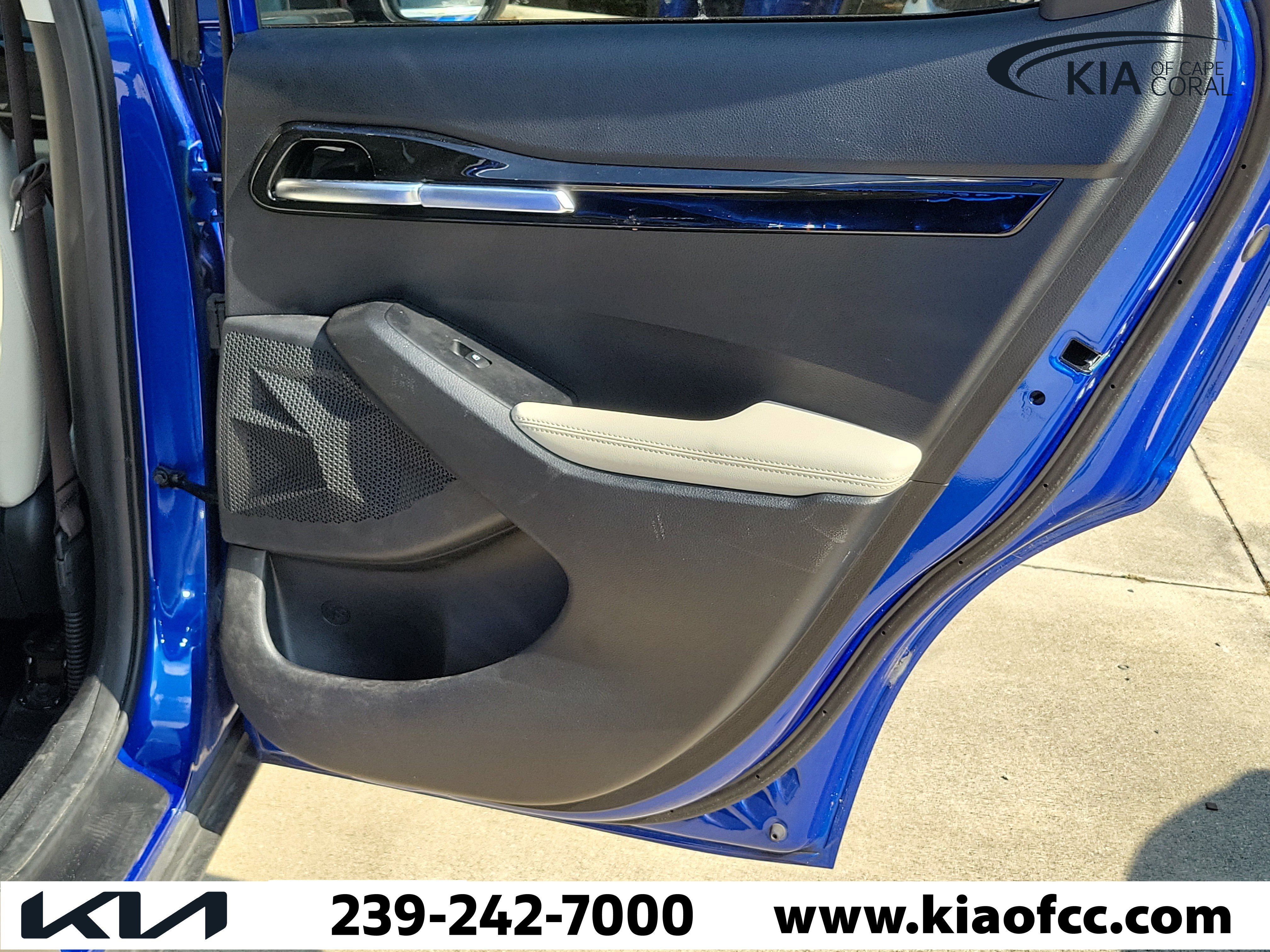 Certified 2023 Kia Seltos EX AWD/4WD image 28