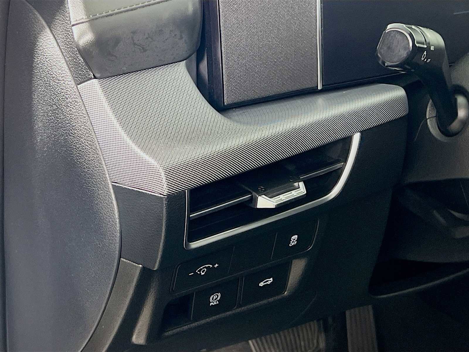 Used 2024 Hyundai Sonata SEL AWD/4WD image 10