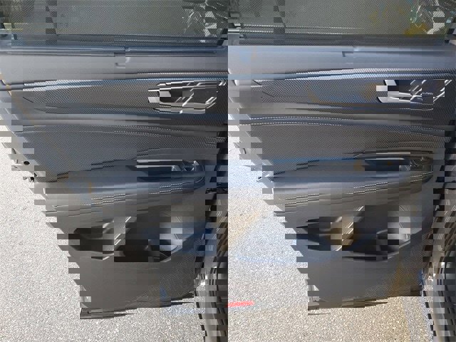 New 2026 Volkswagen Atlas Cross Sport SEL Premium R-Line image 10