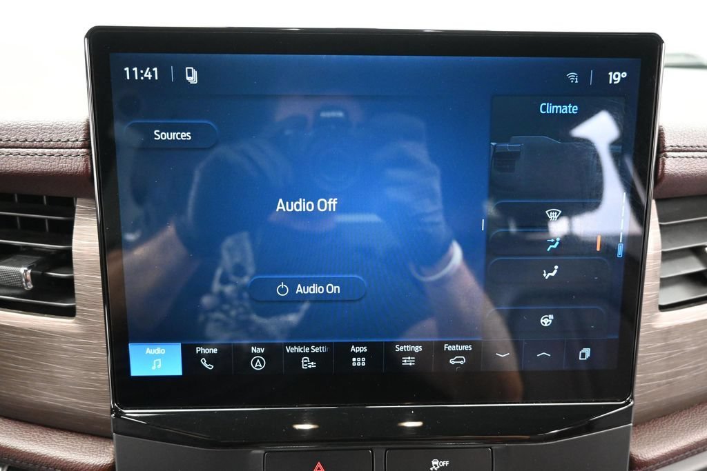 Used 2022 Ford Expedition Max Limited AWD/4WD image 15