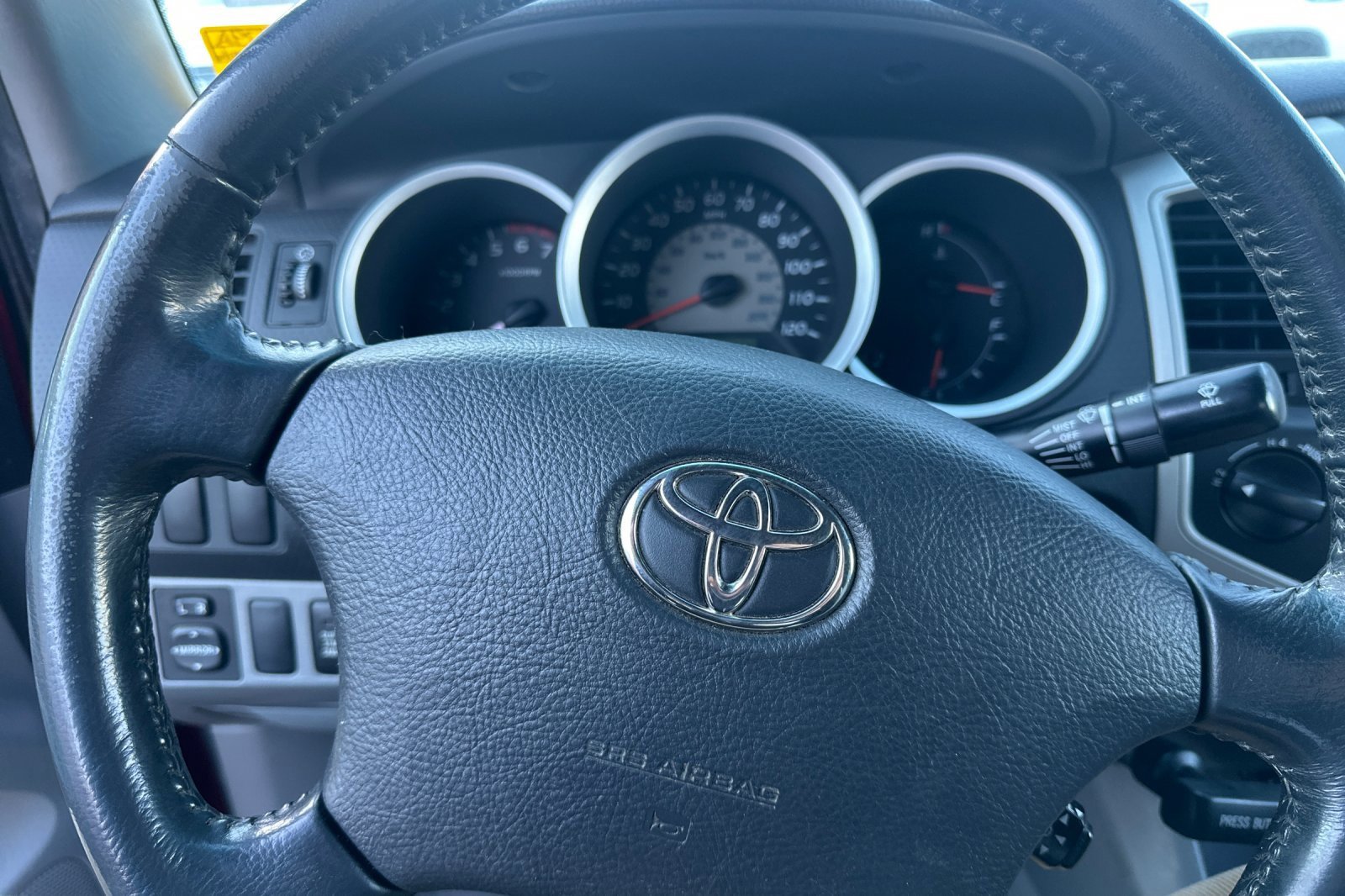 Used 2007 Toyota Tacoma Base 4D Access Cab image 33