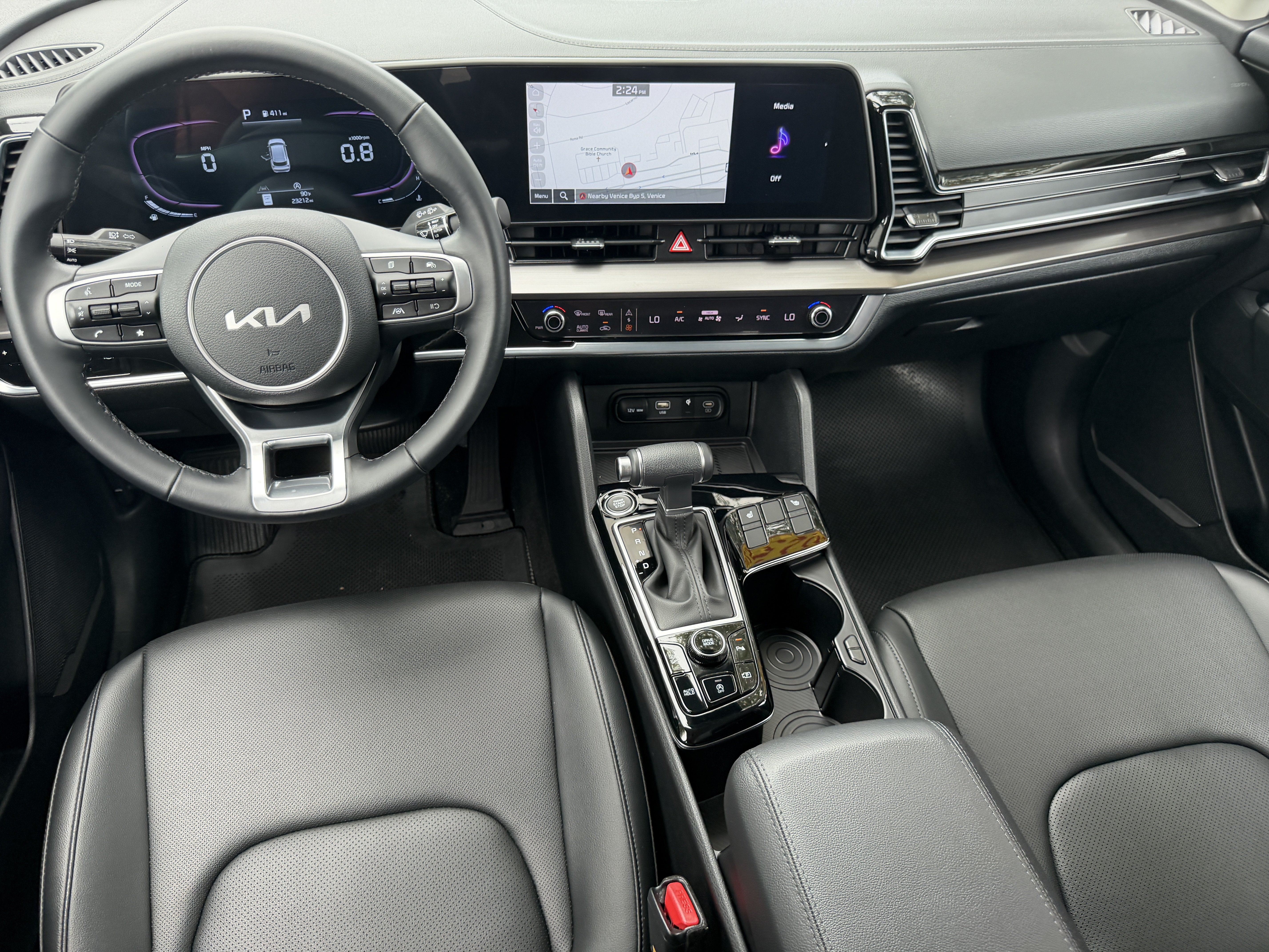 Used 2025 Kia Sportage EX FWD image 12