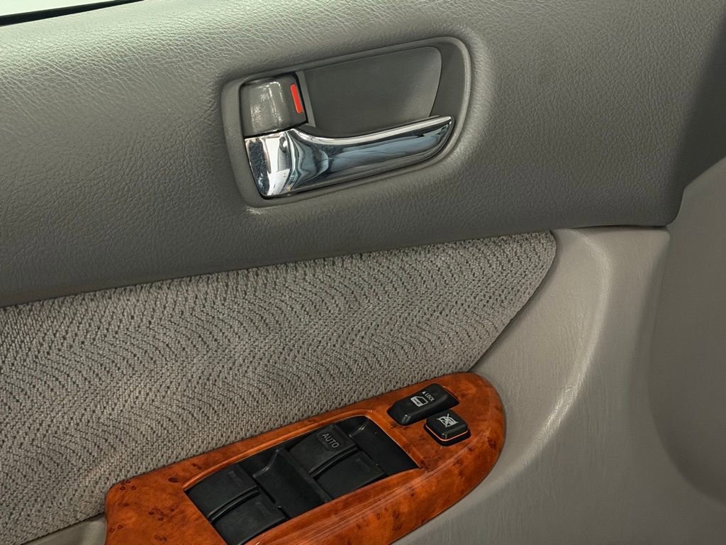 Used 2007 Toyota Sienna XLE FWD image 12