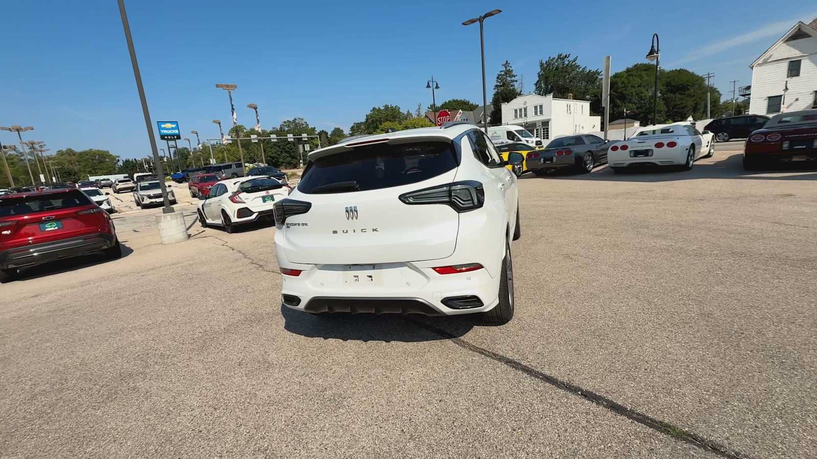 Certified 2025 Buick Encore GX Avenir w/ Avenir Technology Package AWD/4WD image 7