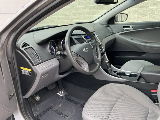 Used 2012 Hyundai Sonata GLS FWD image 8