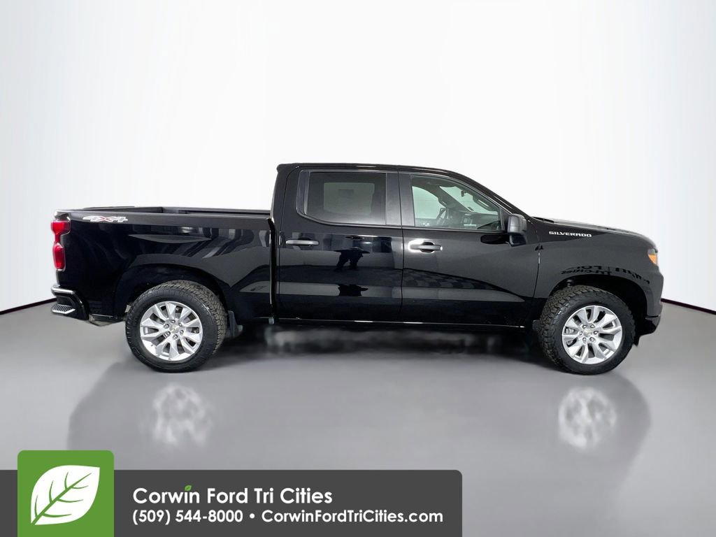 Used 2023 Chevrolet Silverado 1500 Custom image 16
