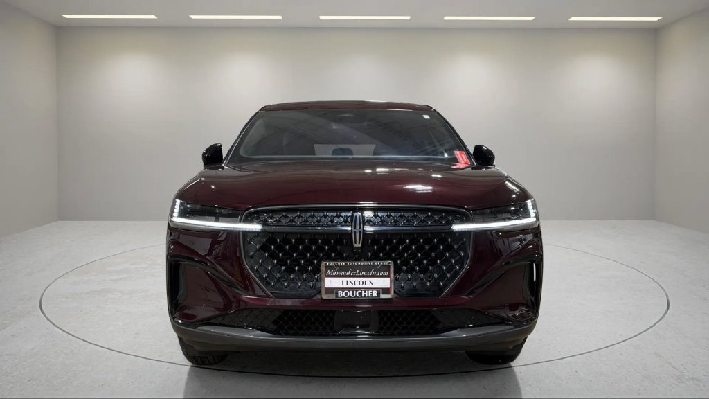 Certified 2025 Lincoln Nautilus Premier w/ Jet Appearance Package AWD/4WD image 21
