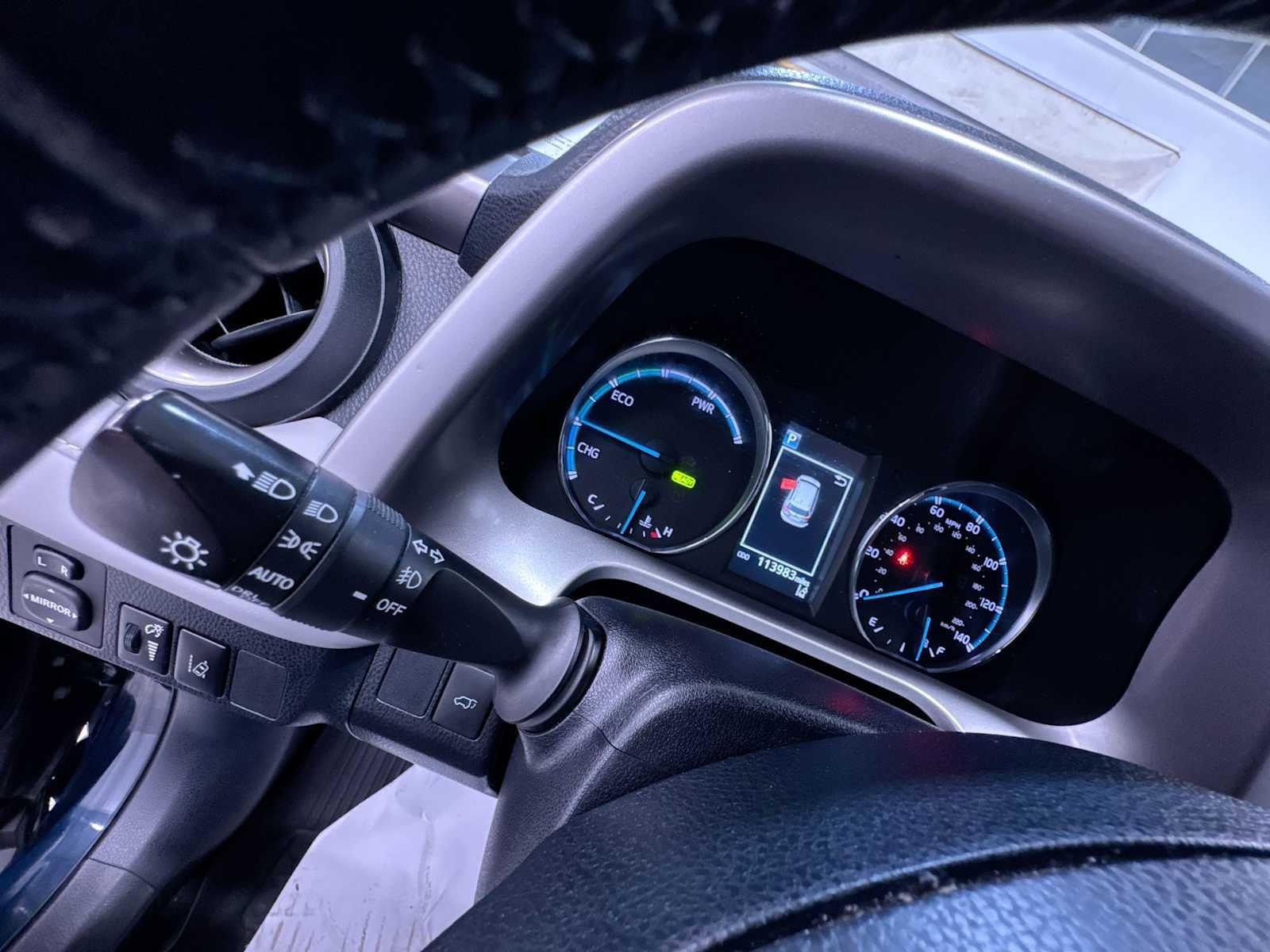 Used 2017 Toyota RAV4 XLE AWD/4WD image 18