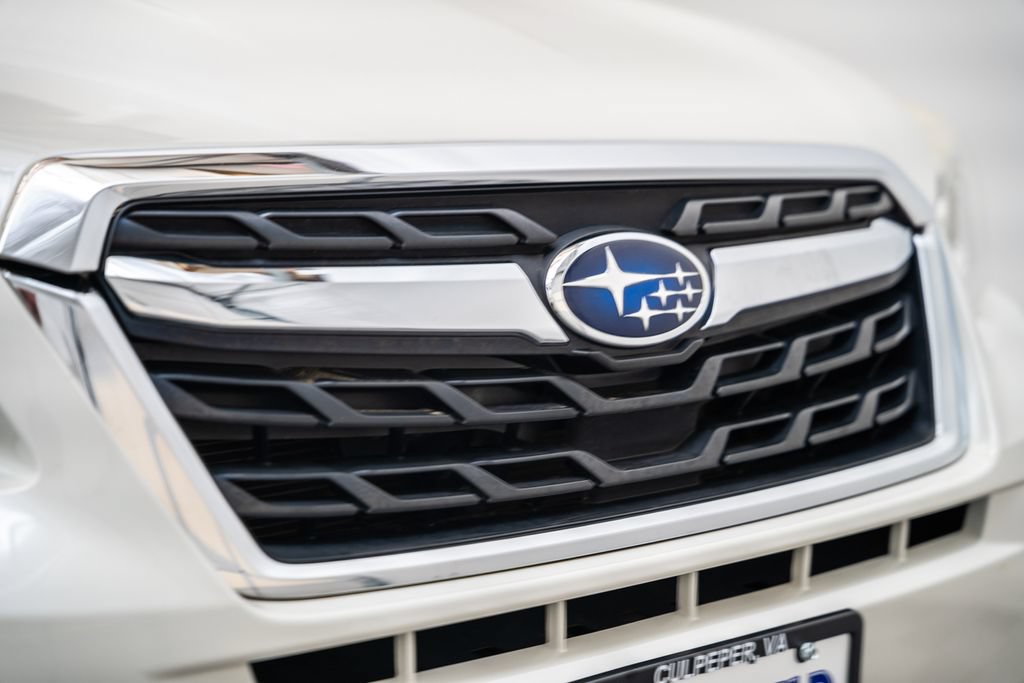 Used 2017 Subaru Forester 2.5i Premium w/ All-Weather Package AWD/4WD image 12