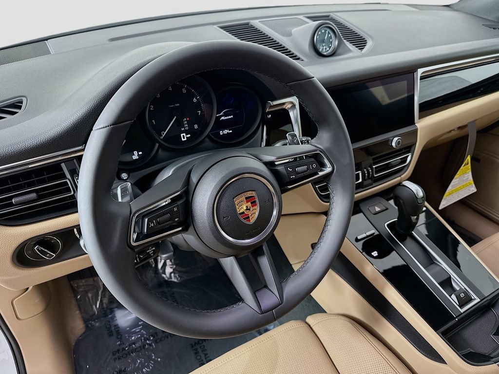 New 2026 Porsche Macan AWD/4WD image 12