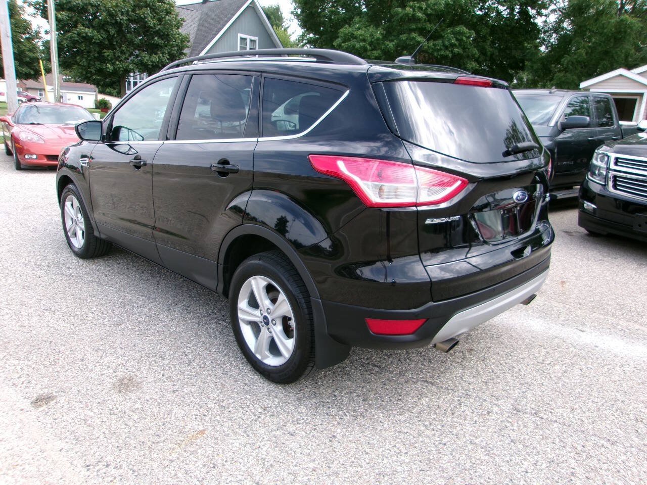 Used 2016 Ford Escape SE w/ Equipment Group 201A AWD/4WD image 5