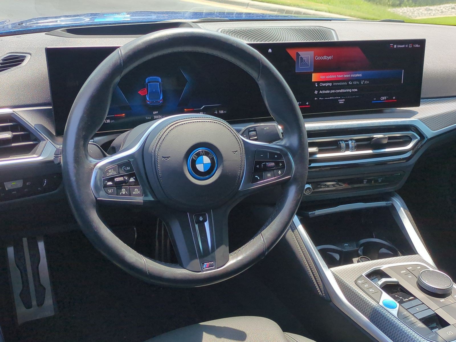 Used 2023 BMW i4 eDrive40 w/ M Sport Package RWD image 29