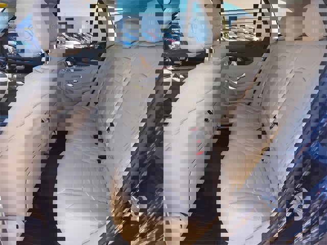 Used 2022 Mercedes-Benz GLC 300 SUV image 12