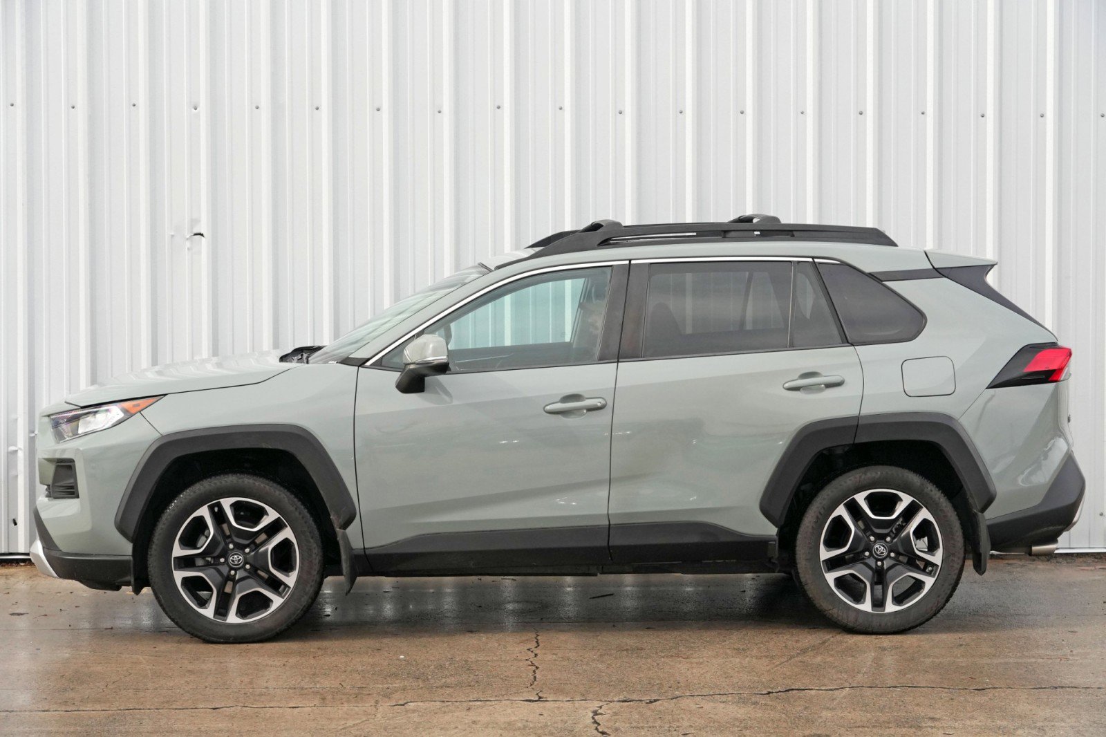Used 2019 Toyota RAV4 Adventure w/ All Weather Liner Package image 47