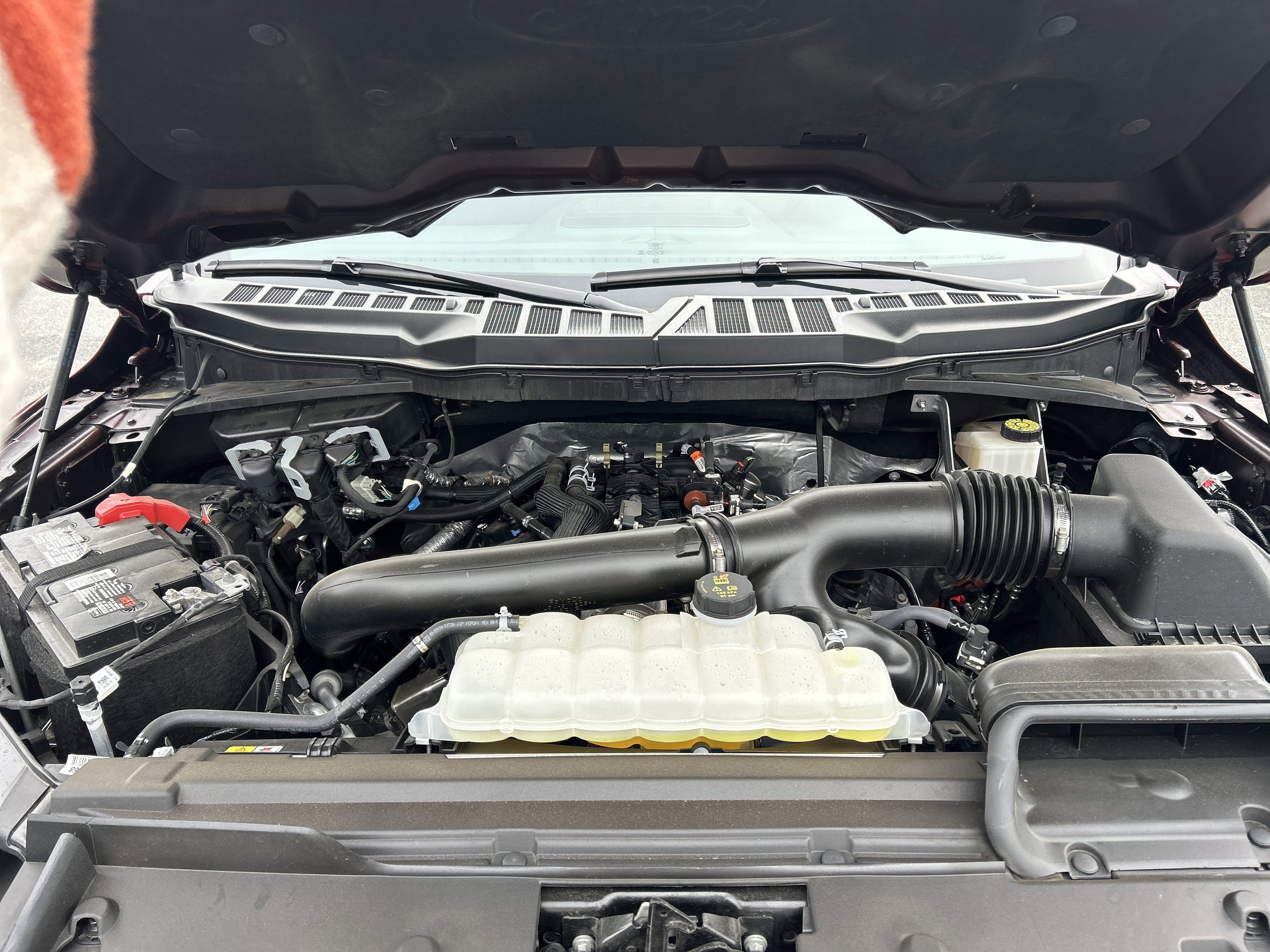 Used 2024 Ford F150 Lariat w/ FX4 Off-Road Package image 21