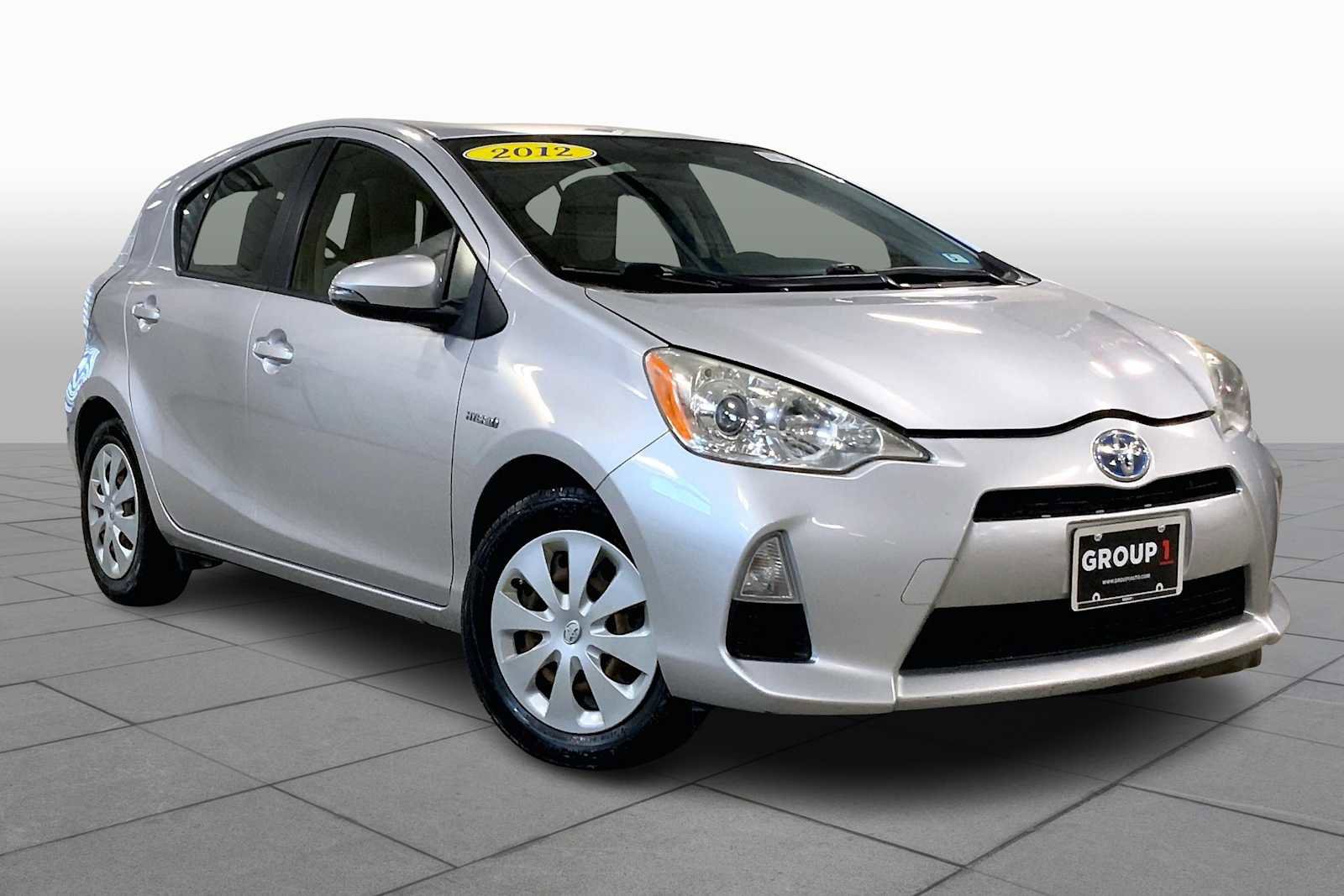 Used 2012 Toyota Prius C One image 2