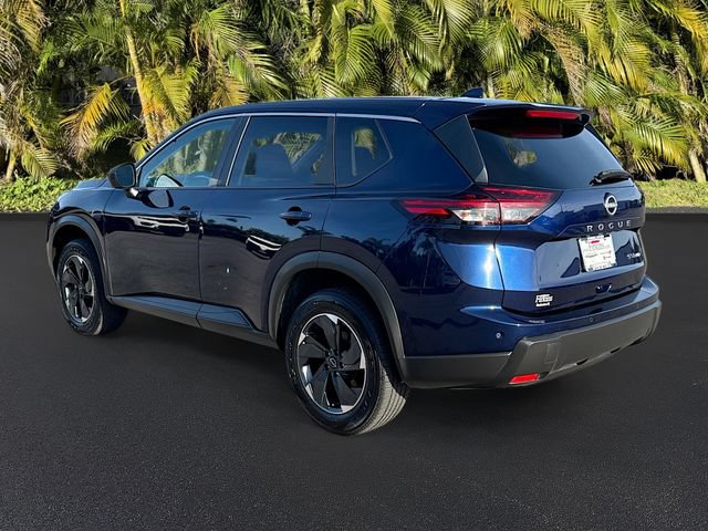 Used 2024 Nissan Rogue SV AWD/4WD image 7