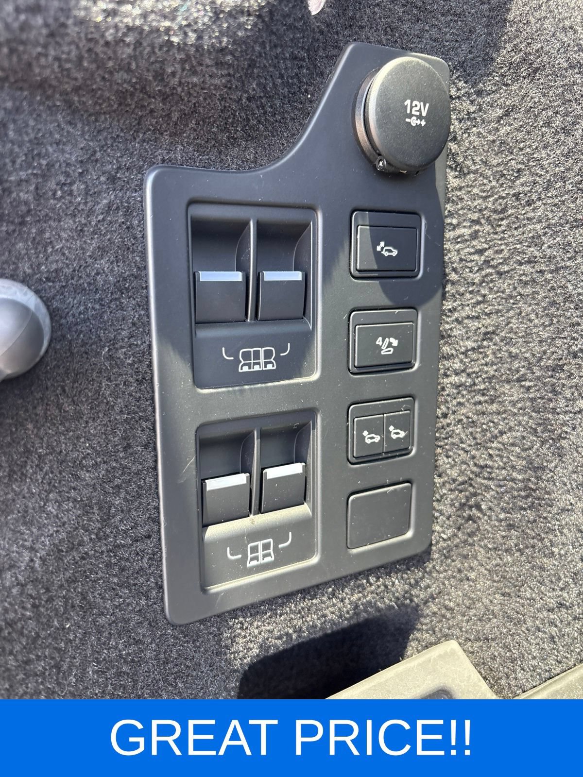 Used 2019 Land Rover Discovery HSE Luxury AWD/4WD image 16