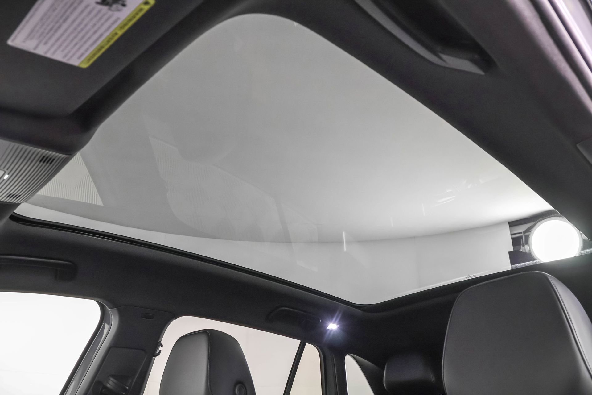 Used 2021 Volkswagen ID.4 Pro S w/ Gradient Package image 13